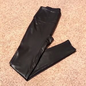 NWOT - Sleek leggings with a little stretch and glam